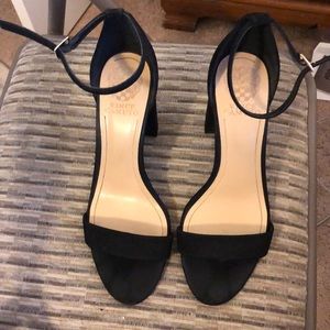 Vince Camuto Black Block Heels Size 9/40